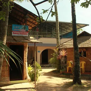 Séjour chez l'habitant Elara Beach View Homestay, Alappuzha