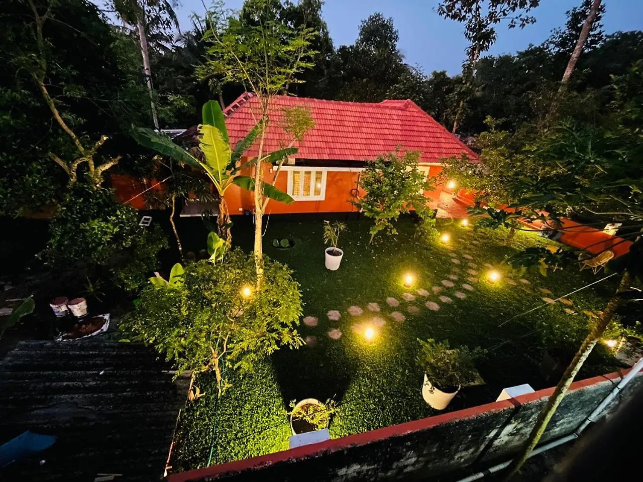 Adithi Heritage Alappuzha Guest house